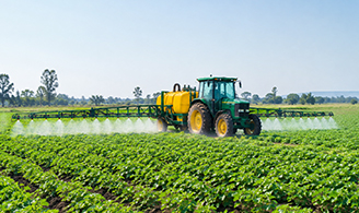 Tractor sprayer